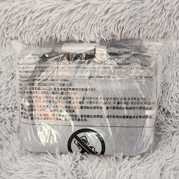 MICHAEL KORS Cooper Pebbled Leather Crossbody Bag - Picture 4 of 6